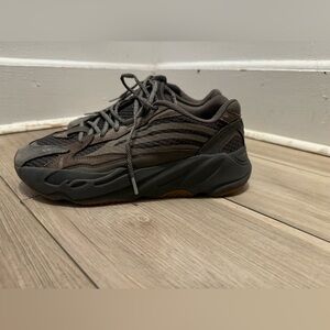 Adidas Yeezy 700 V2 “Geode”